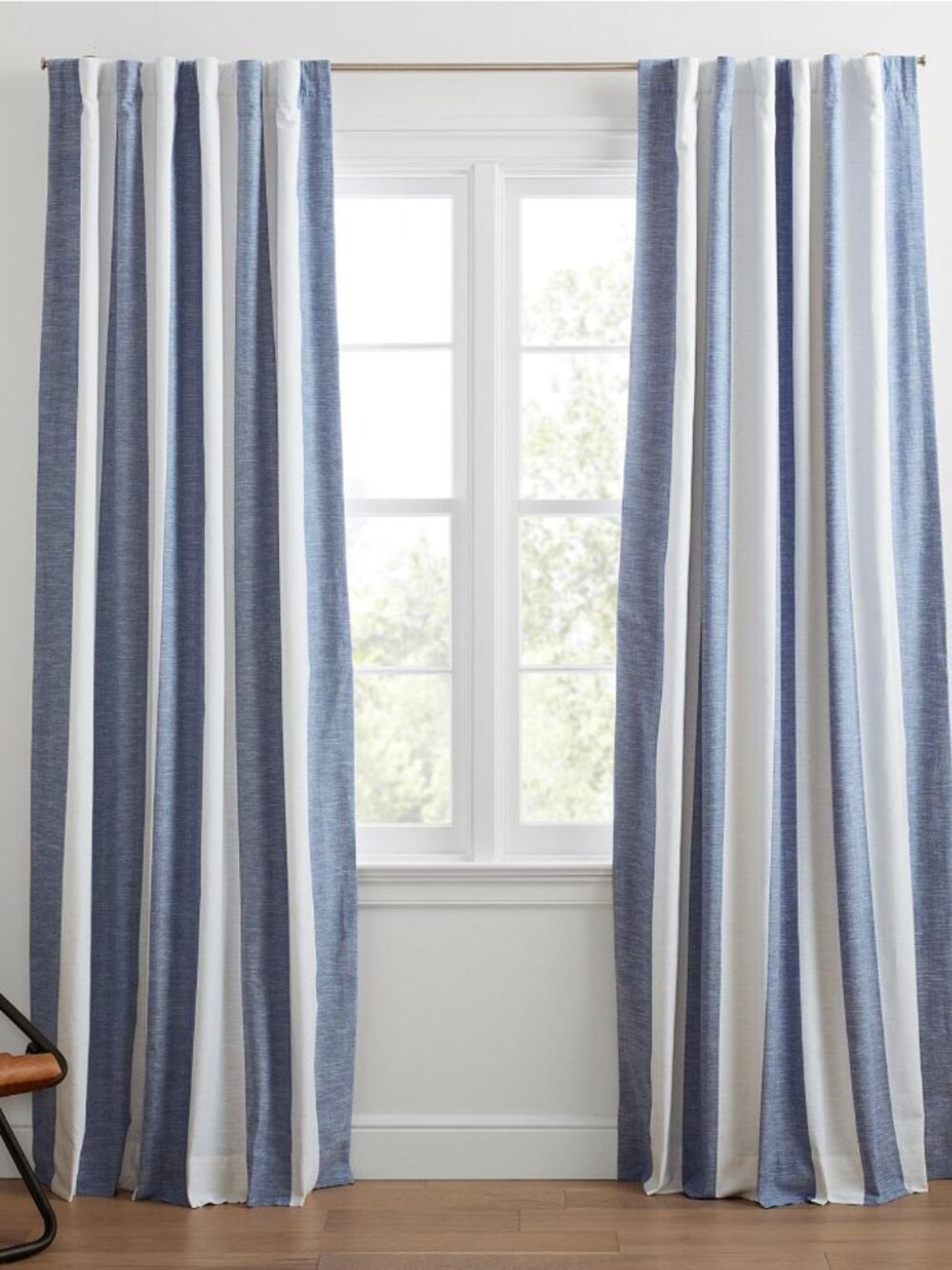 POTTERY BARN 52x96 Cabana Stripes Blackout Curtain